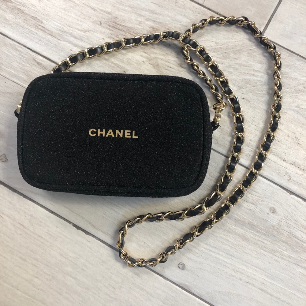 Chanel bag with chain